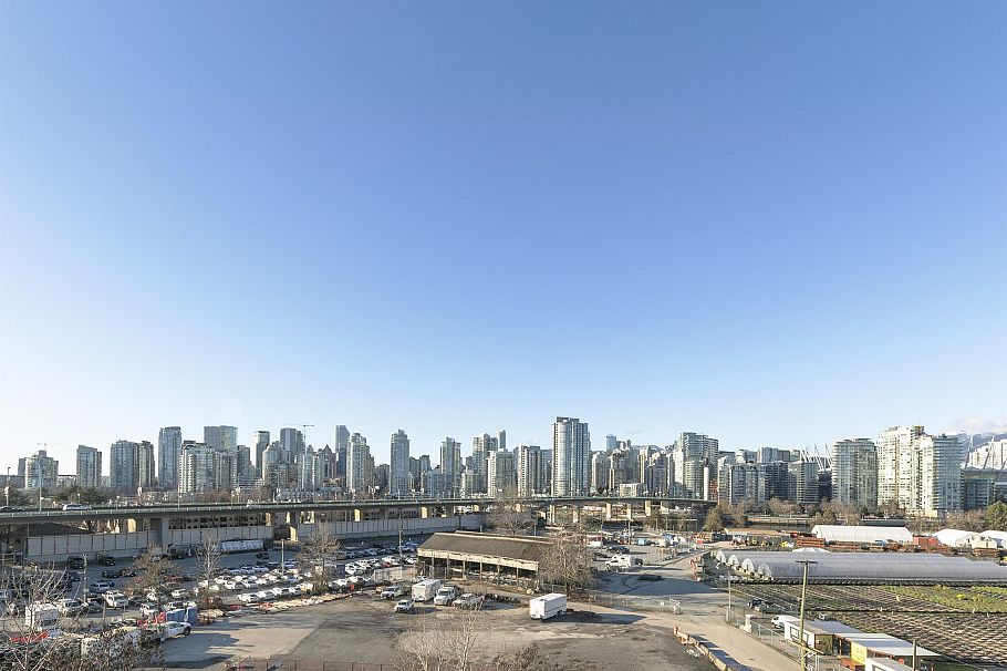 801 1833 Crowe Street Vancouver, BC - 6