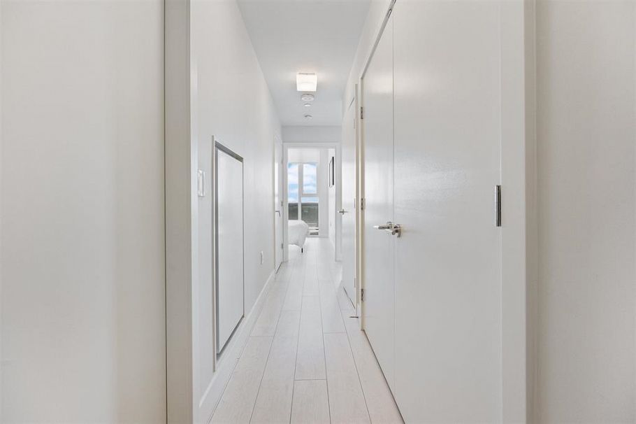 1607 3538 Sawmill Crescent Vancouver, BC - 8