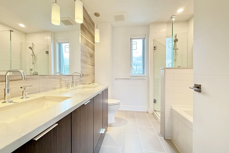 5458 Oak Street Vancouver, BC - 25