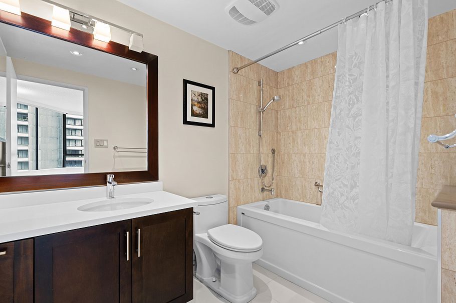 601 738 Broughton Street Vancouver, BC - 22