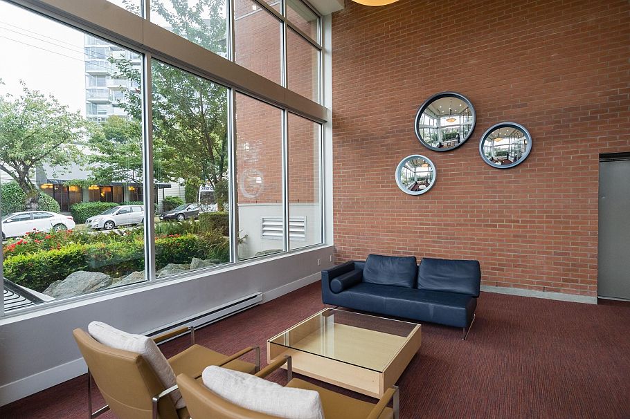 203 298 E 11th Avenue Vancouver, BC - 31