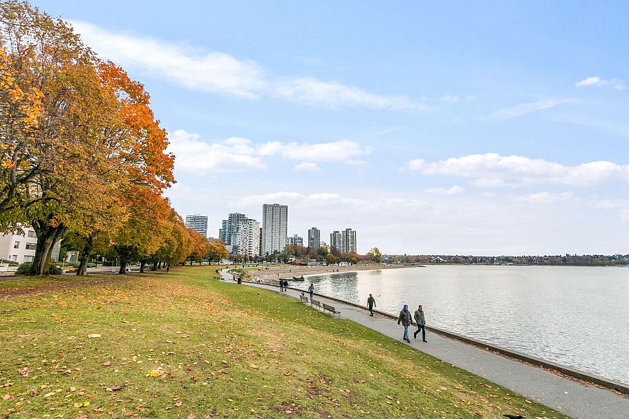 307 1169 Nelson Street Vancouver, BC - 25