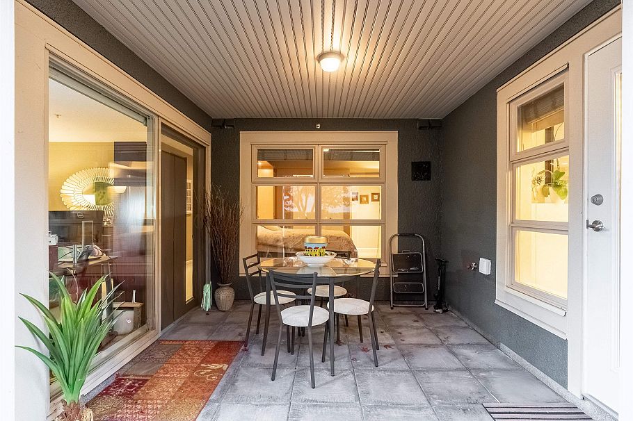 104 3750 Edgemont Boulevard North Vancouver, BC - 22