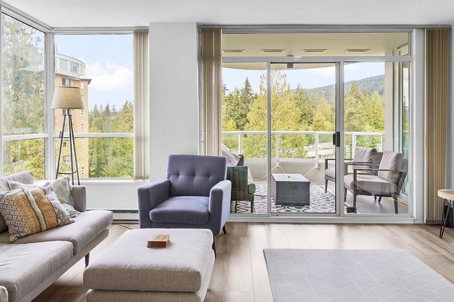 803 995 Roche Point Drive North Vancouver, BC - 11