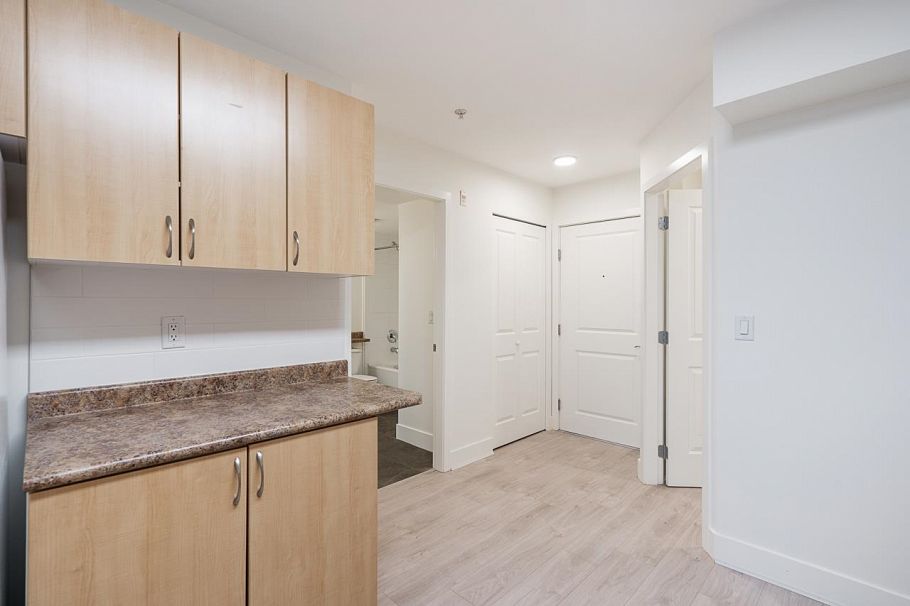 303 3423 E Hastings Street Vancouver, BC - 20