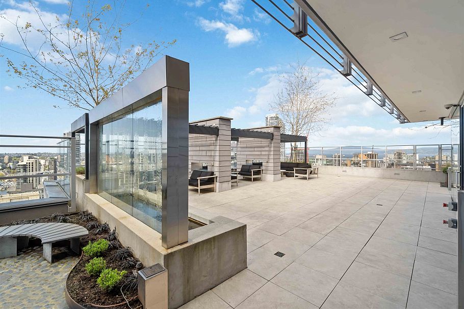 1305 1111 Richards Street Vancouver, BC - 31