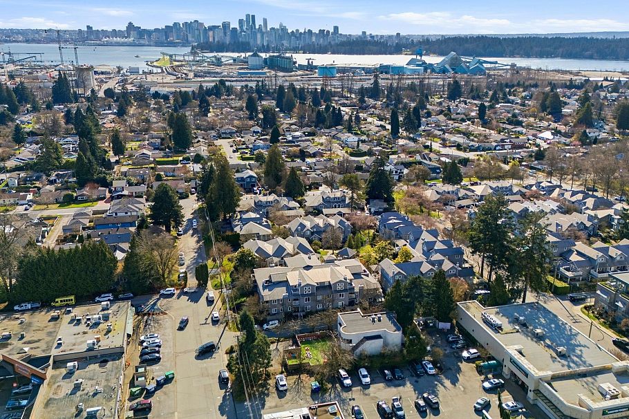 203 1538 Bowser Avenue North Vancouver, BC - 36