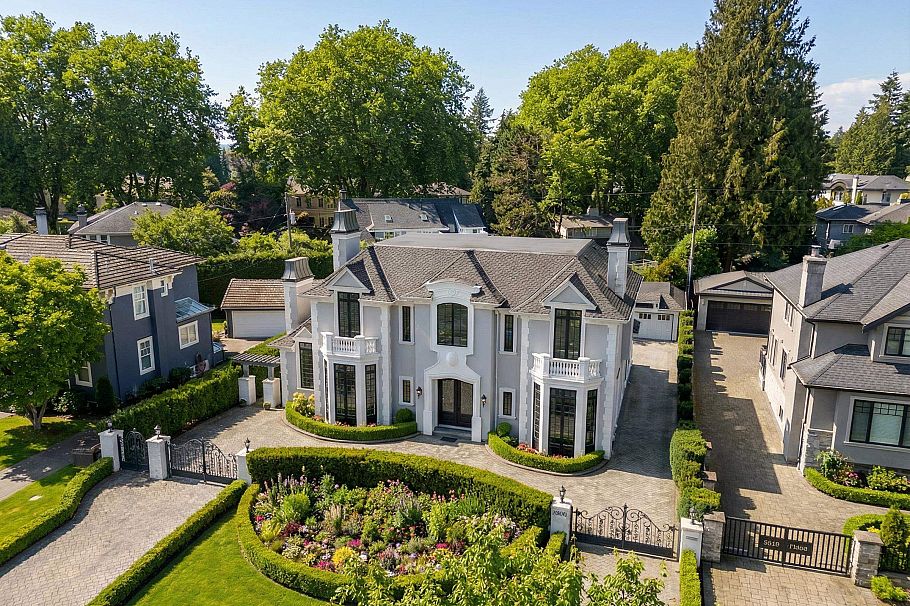 8083 Angus Drive Vancouver, BC - 1