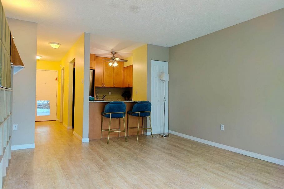 210 1545 E 2nd Avenue Vancouver, BC - 11