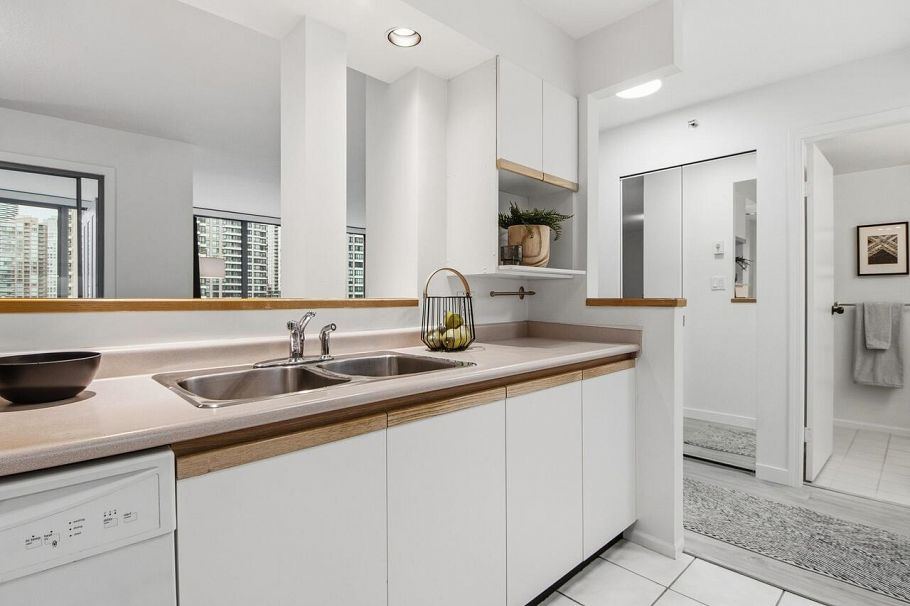 1205 950 Cambie Street Vancouver, BC - 21