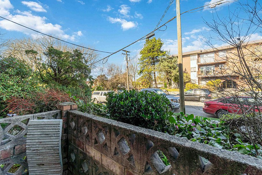 104 2910 Ontario Street Vancouver, BC - 28