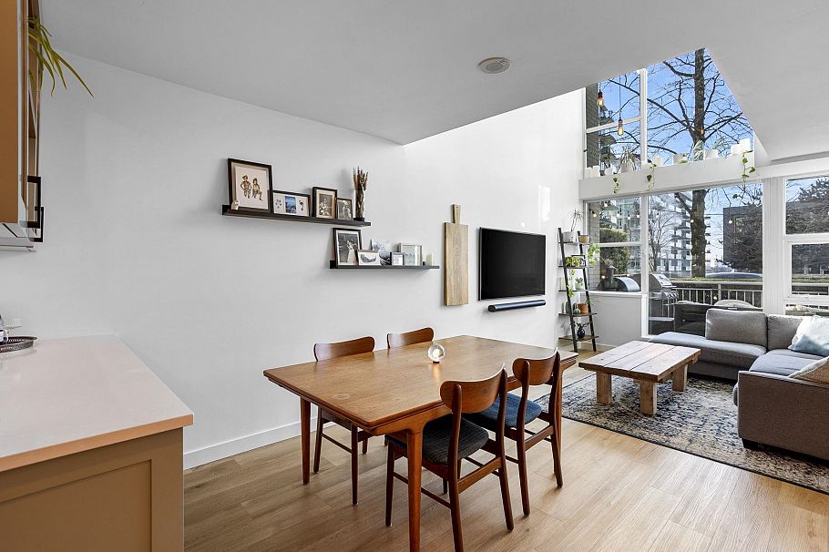 TH2 168 E Esplanade Avenue North Vancouver, BC - 8