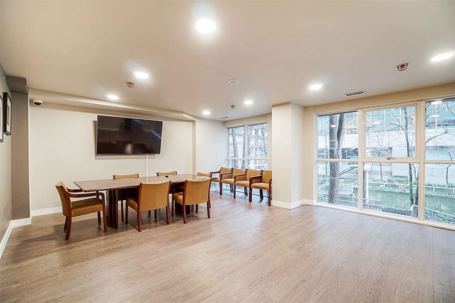 707 1166 Melville Street Vancouver, BC - 17