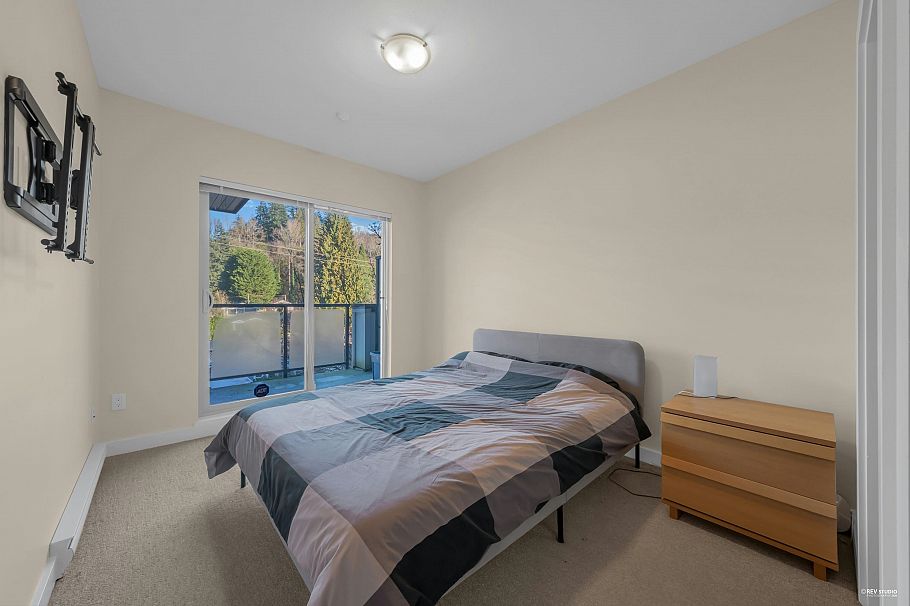 315 1330 Marine Drive North Vancouver, BC - 15