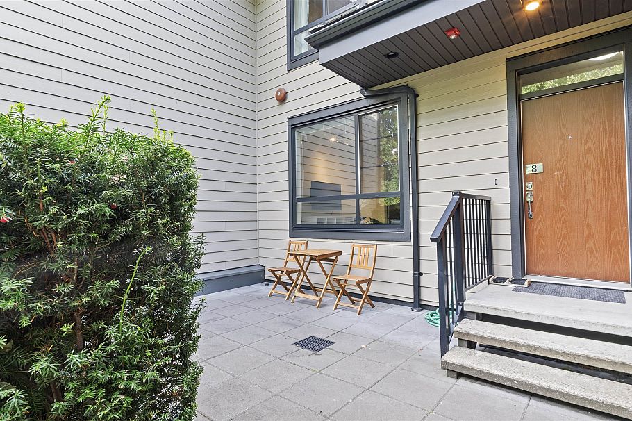 8 3728 Thurston Street Burnaby, BC - 20