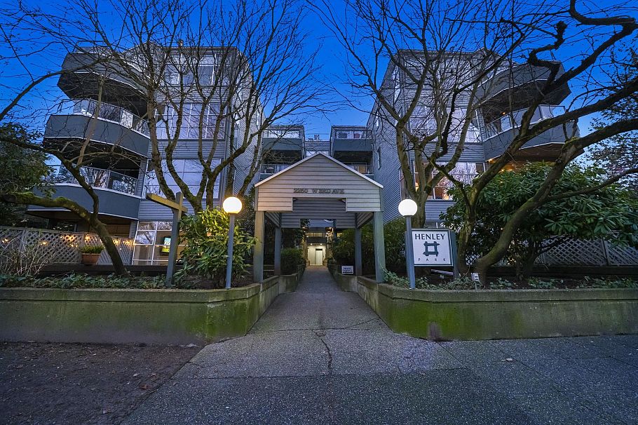 409 2250 W 3rd Avenue West Vancouver, BC - 32