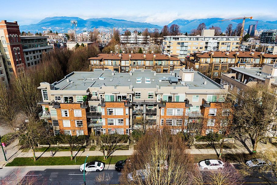 406 2181 W 12th Avenue Vancouver, BC - 28