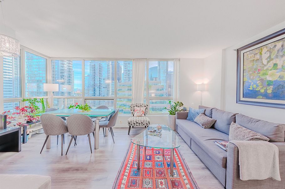 1204 555 Jervis Street Vancouver, BC - 4