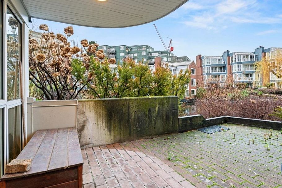 105 1502 Island Park Walk Vancouver, BC - 19