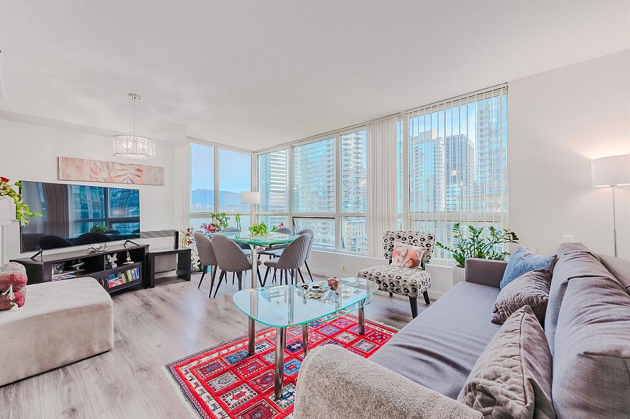 1204 555 Jervis Street Vancouver, BC - 1