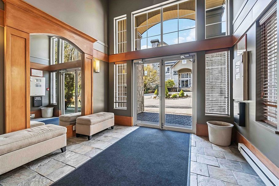 406 1150 E 29th Street North Vancouver, BC - 25