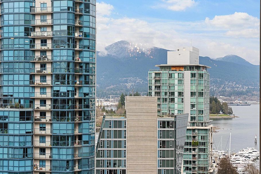 601 738 Broughton Street Vancouver, BC - 12