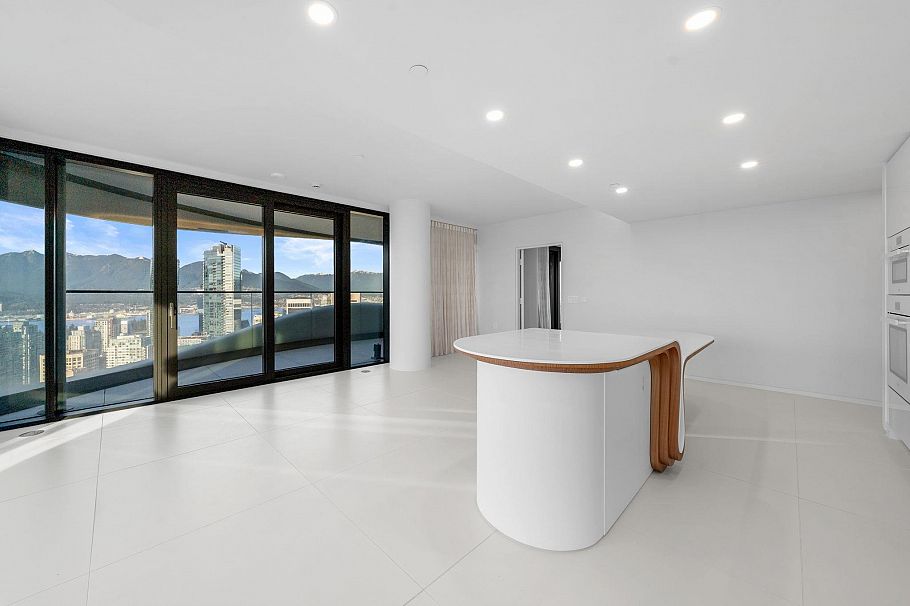 4503 1033 Nelson Street Vancouver, BC - 7