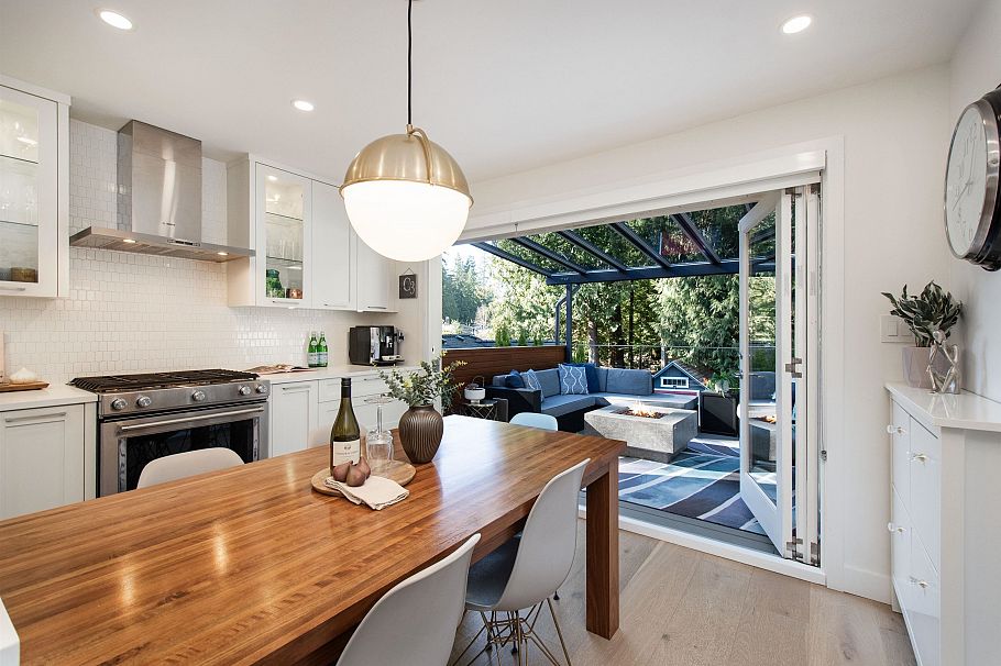 3981 Lynn Valley Road North Vancouver, BC - 12