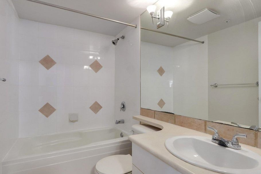 213 1989 Dunbar Street Vancouver, BC - 23