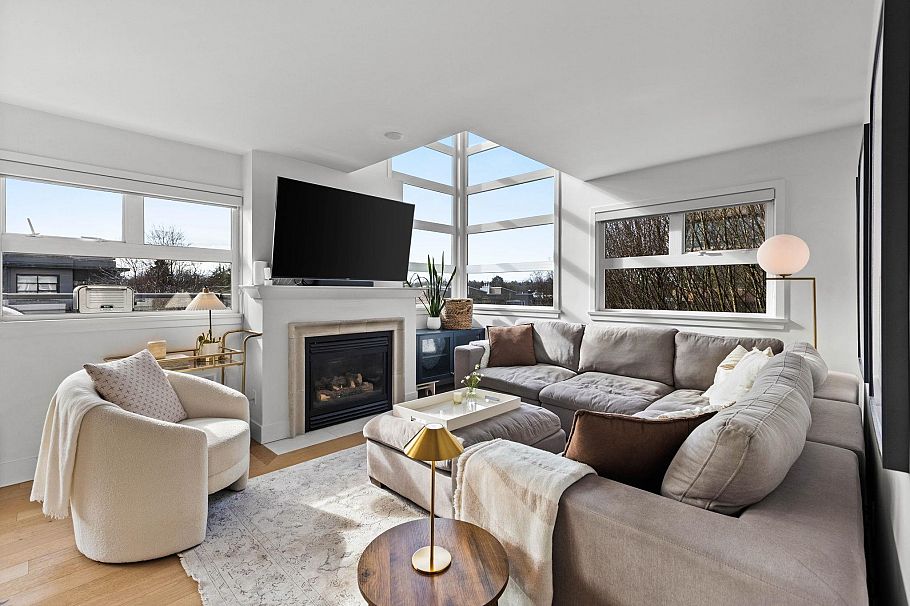 406 2181 W 12th Avenue Vancouver, BC - 1