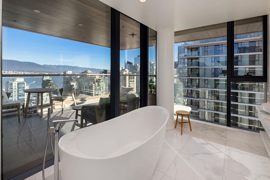 3102 1482 Robson Street Vancouver, BC - 9