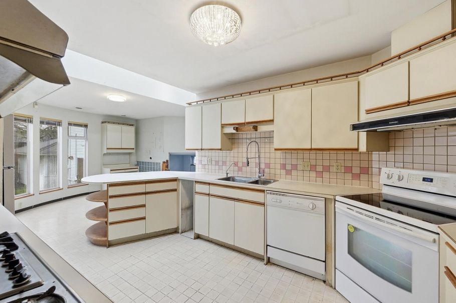 6709 Ash Street Vancouver, BC - 7