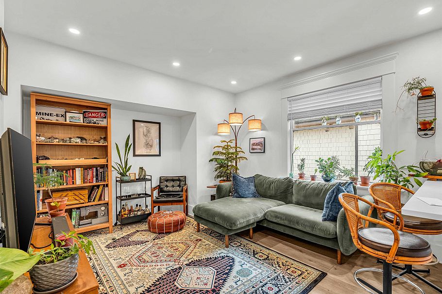 354 W 15th Avenue Vancouver, BC - 3