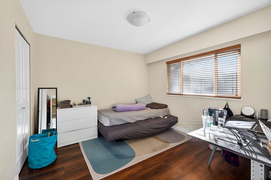 557 E 21st Avenue Vancouver, BC - 16