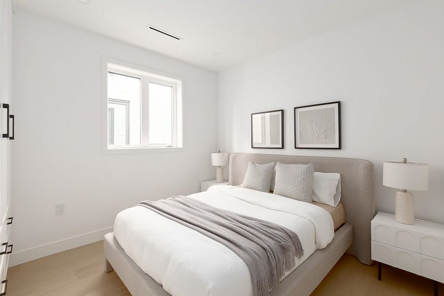 1 5969 Granville Street Vancouver, BC - 10