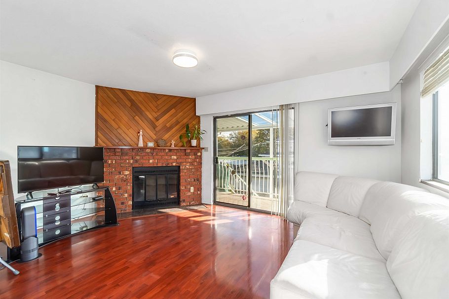 5820 Earles Street Vancouver, BC - 9