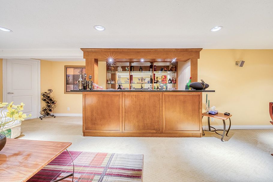 1428 W 37th Avenue Vancouver, BC - 33