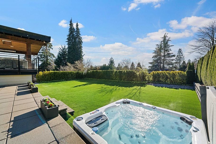 2907 Eddystone Crescent North Vancouver, BC - 30