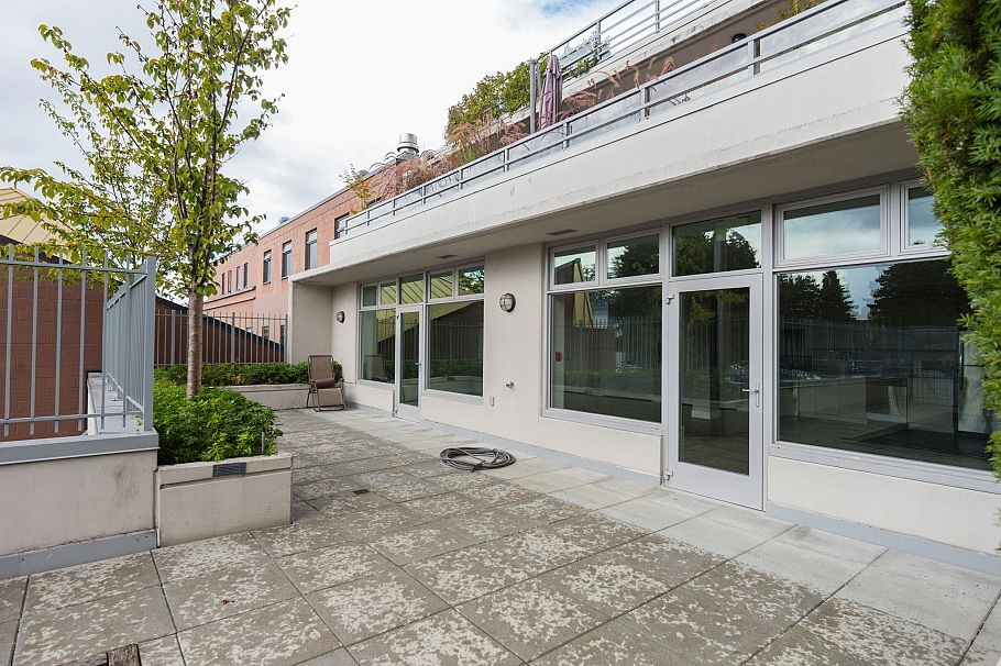 203 298 E 11th Avenue Vancouver, BC - 36