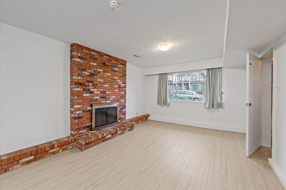 3279 Parker Street Vancouver, BC - 27