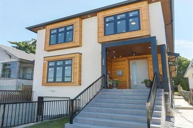 4666 Earles Street Vancouver, BC - 1