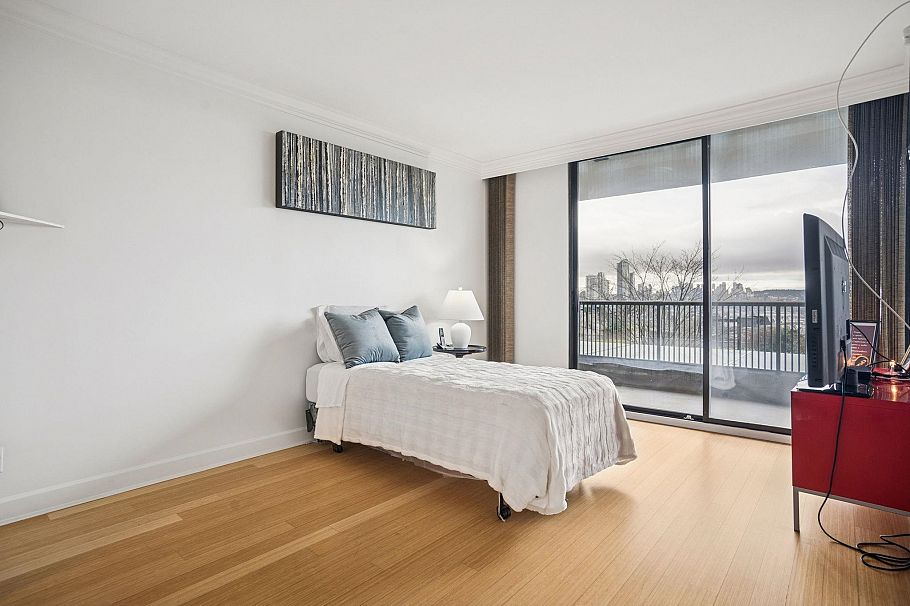 106 3740 Albert Street Burnaby, BC - 10