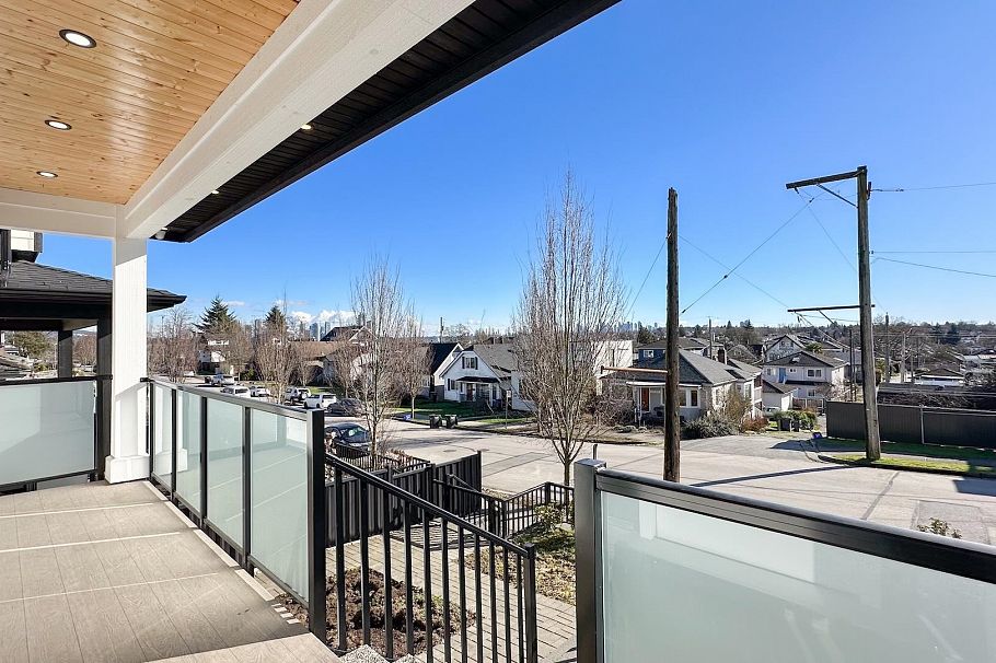 2723 Turner Street Vancouver, BC - 9