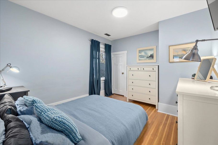 3440 W 26th Avenue Vancouver, BC - 15