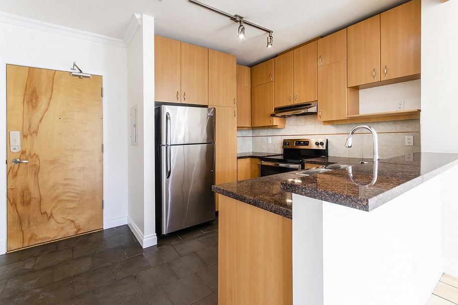 580 Raven Woods Drive North Vancouver, BC - 10