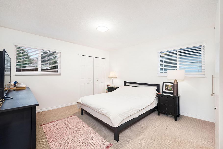 1709 Philip Avenue North Vancouver, BC - 26