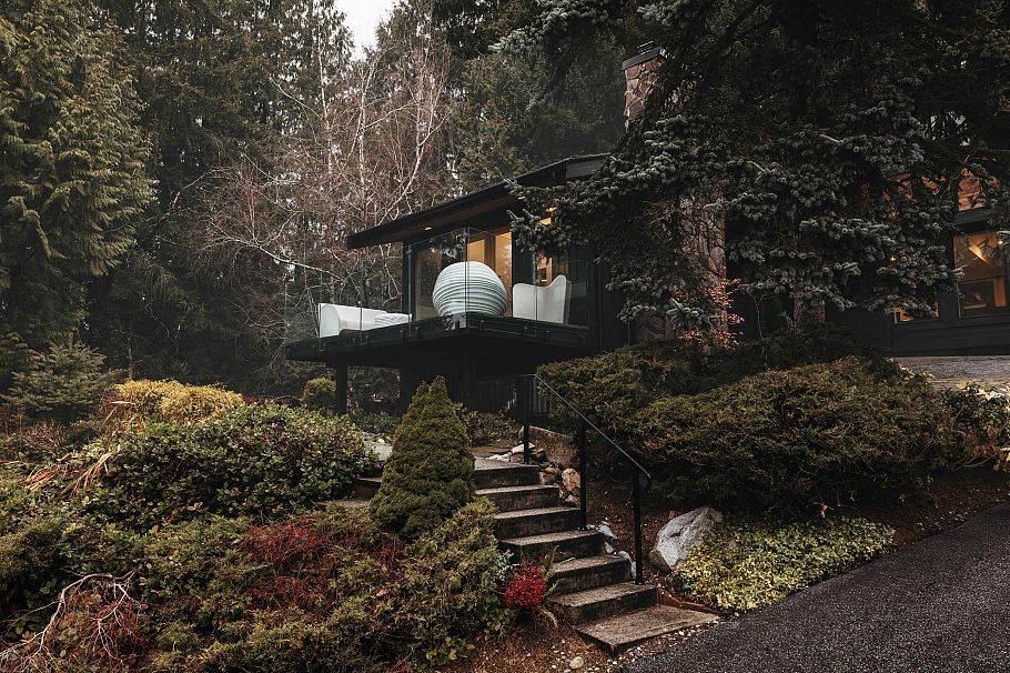 328 Monteray Avenue North Vancouver, BC - 2