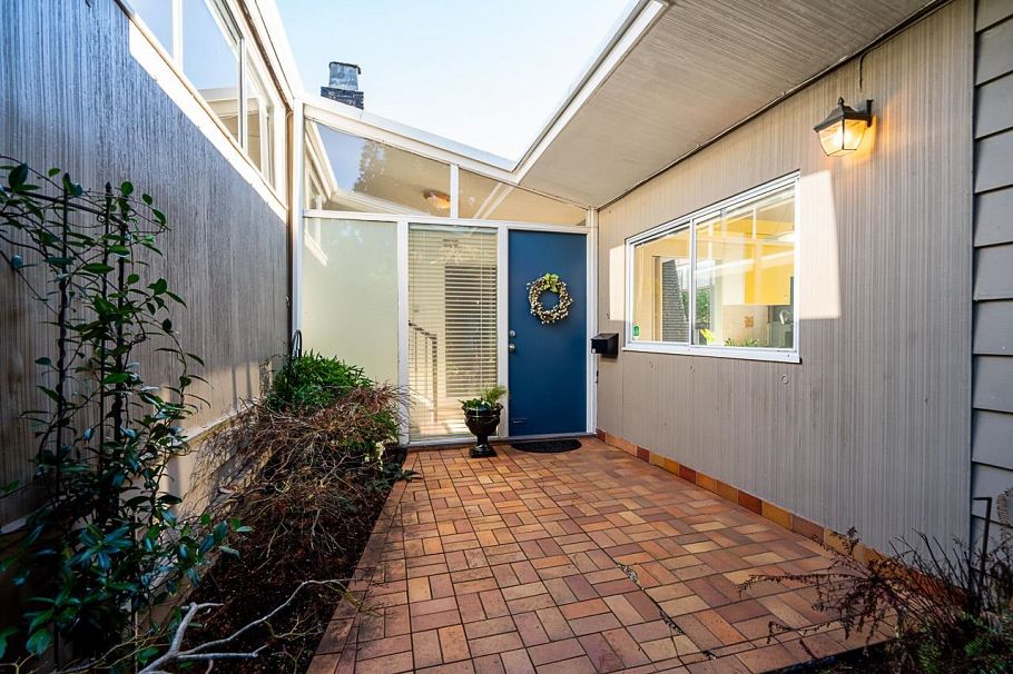 4862 Queensland Road Vancouver, BC - 3