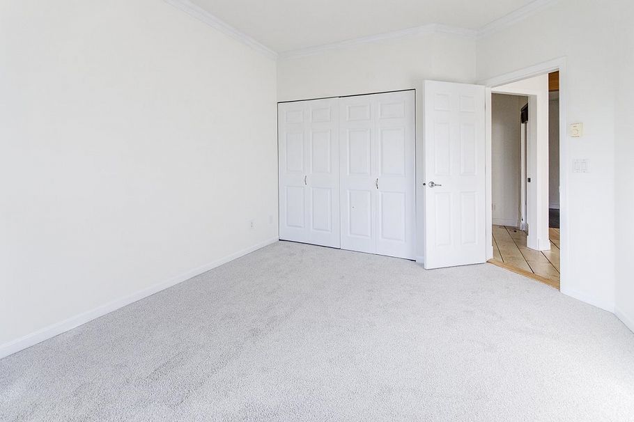 580 Raven Woods Drive North Vancouver, BC - 16