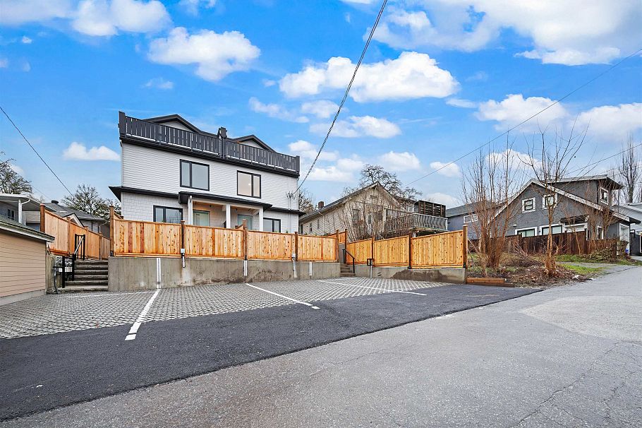 3 5554 Culloden Street Vancouver, BC - 30